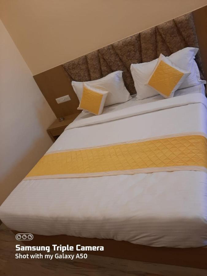Hotel Fun Park Sānand 외부 사진